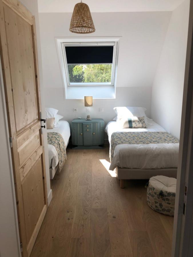 chambre d'hôtes Le Domaine de la Vallée Saint-Martin-de-Varreville Esterno foto