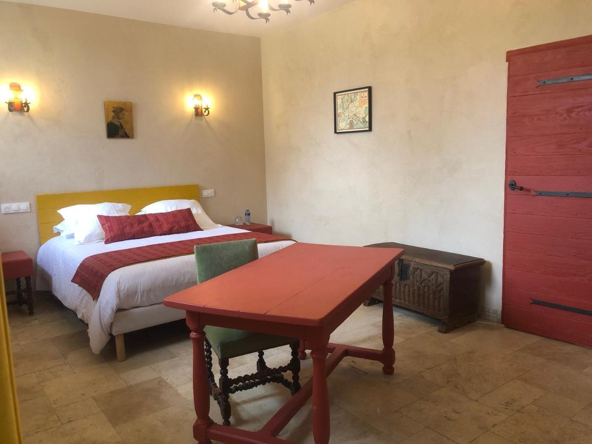 chambre d'hôtes Le Domaine de la Vallée Saint-Martin-de-Varreville Esterno foto