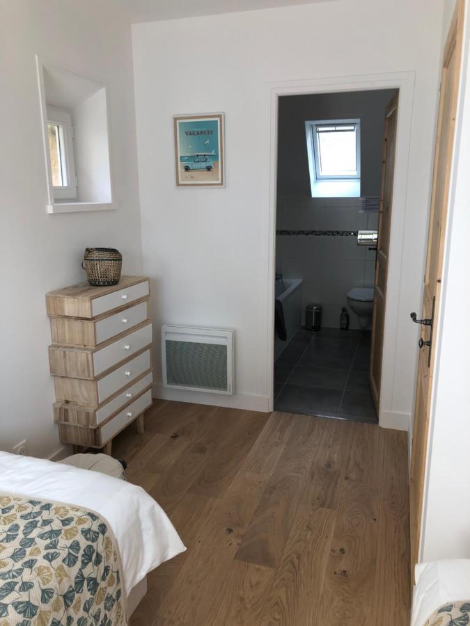 chambre d'hôtes Le Domaine de la Vallée Saint-Martin-de-Varreville Esterno foto