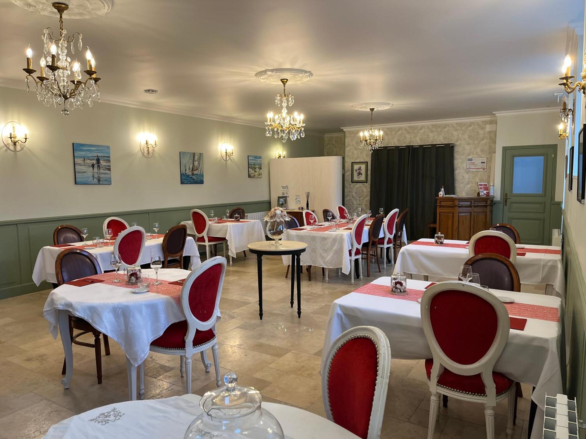 chambre d'hôtes Le Domaine de la Vallée Saint-Martin-de-Varreville Esterno foto